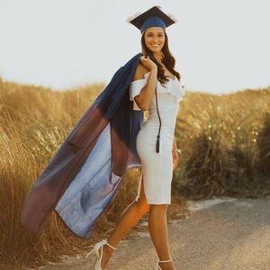 Meet your Posher, Alexandra